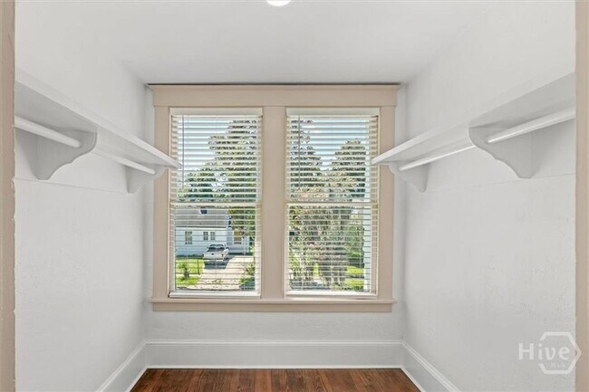 Building Photo - Beautifully Renovated 4-Bedroom Home with Charm & Modern Comfort – Savannah, GA