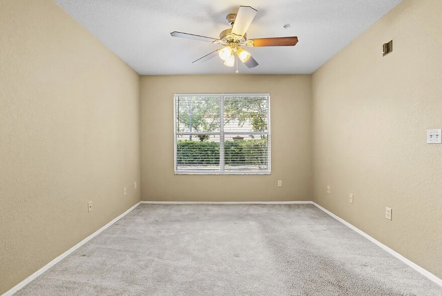 Building Photo - 826 Camargo Way