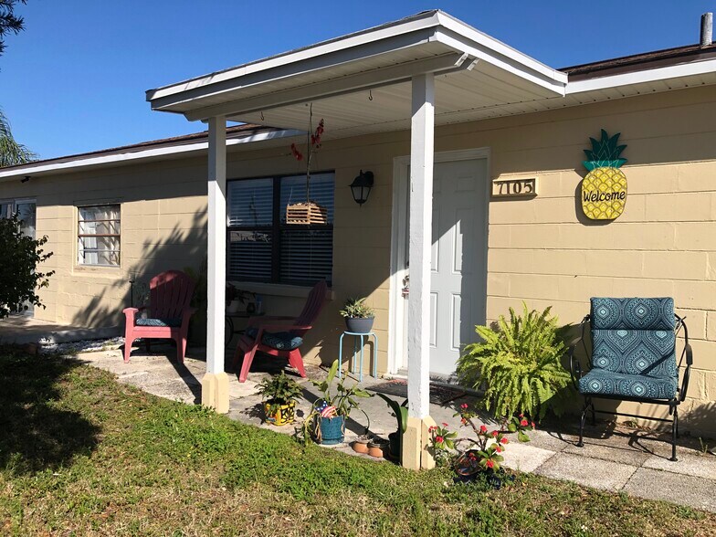 Buchanan front - 7105 Poinsetta Ave
