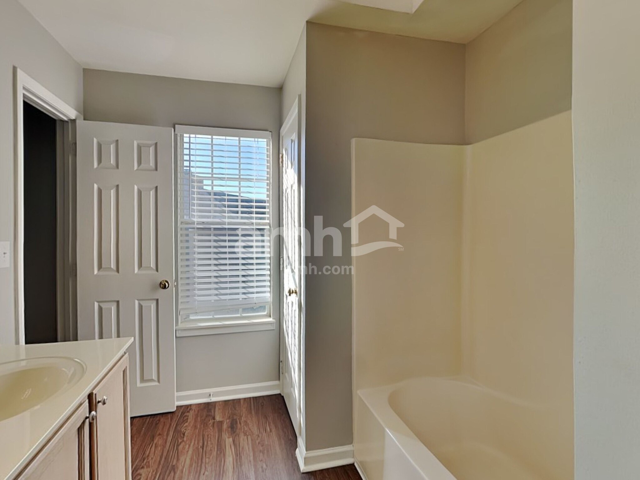 Building Photo - 103 Fair Isle Ct