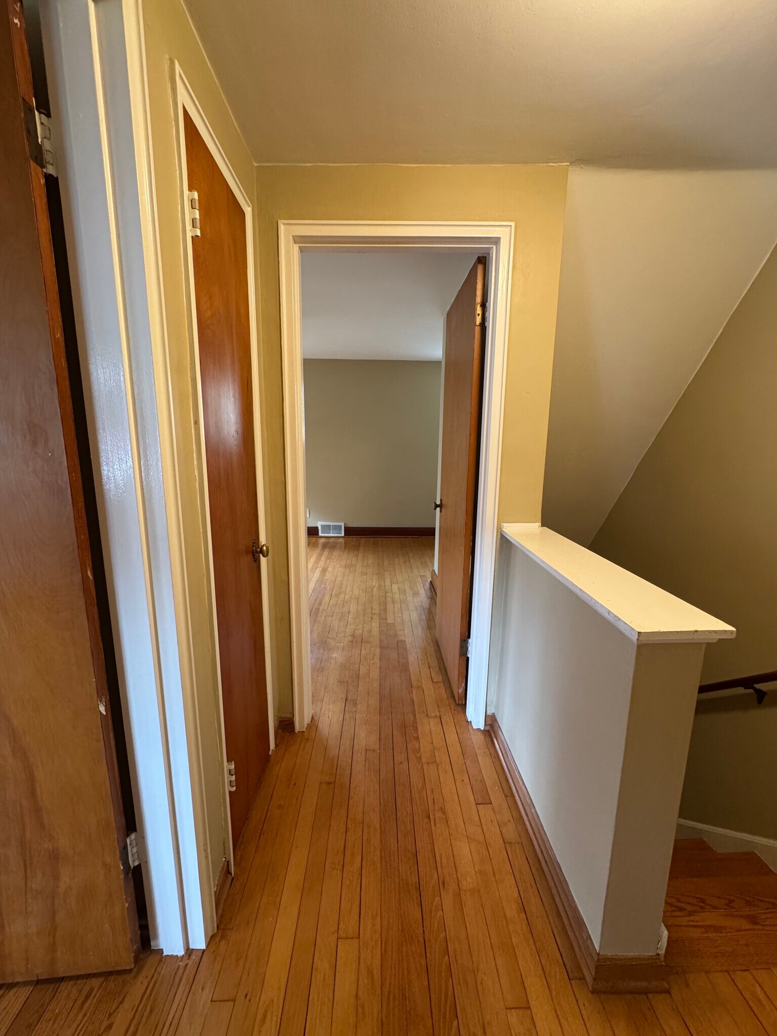 Hallway - 4235 Chester Dr