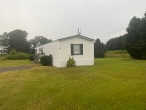 Building Photo - 491 N Cox Rd