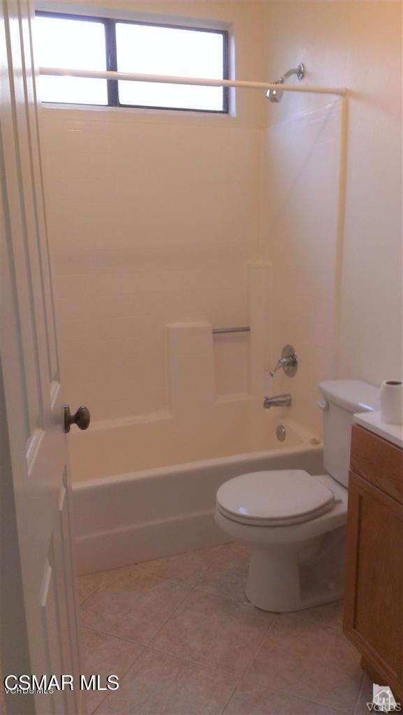 Building Photo - 4117 Lost Springs Dr