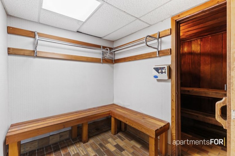 Building Photo - 2811 SW Archer Rd