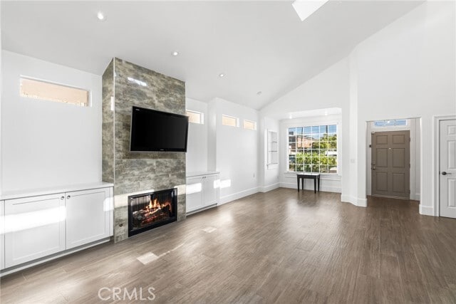 Building Photo - 357 13th St