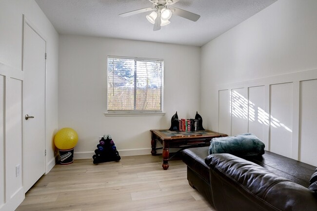 Building Photo - 6819 Yardley Dr