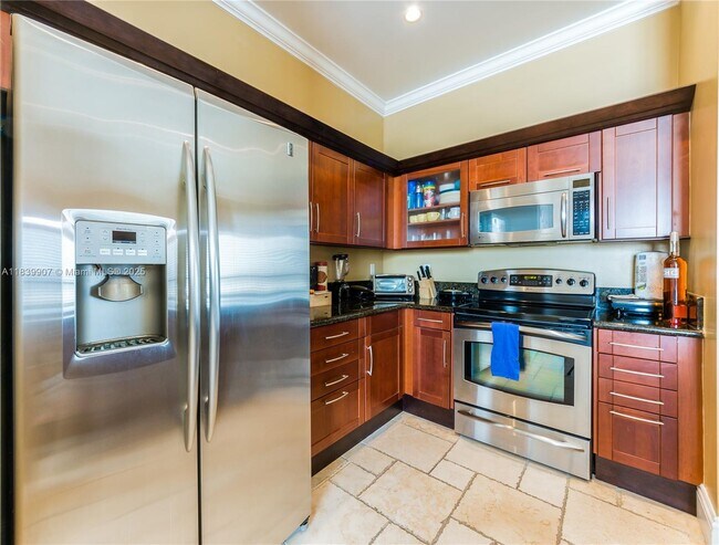 Building Photo - 7270 SW 88th St