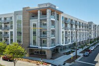 Building Photo - Camden LoSo