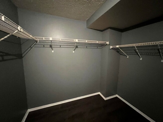 Building Photo - Newly Updated! - 2 Bedrooms 1 Bathroom - Hopewell Township