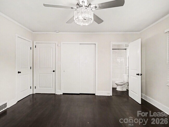 Building Photo - 782 Union St S