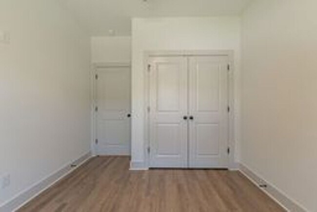 Building Photo - New 4 bedroom in Bella Vista.