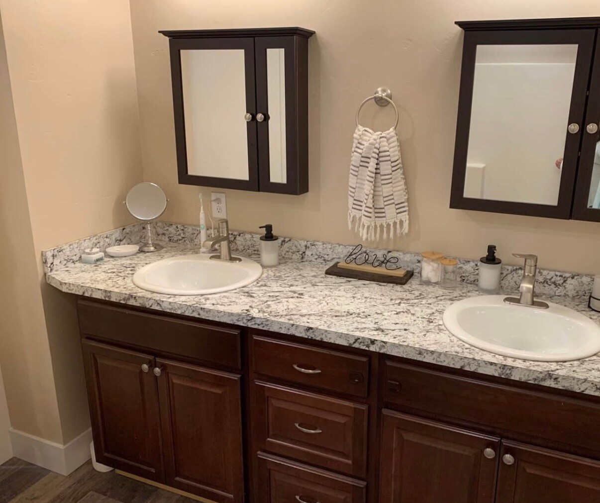 Building Photo - 3050 Maia Jane Ln