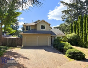 Building Photo - 9085 SW Trigger Ct
