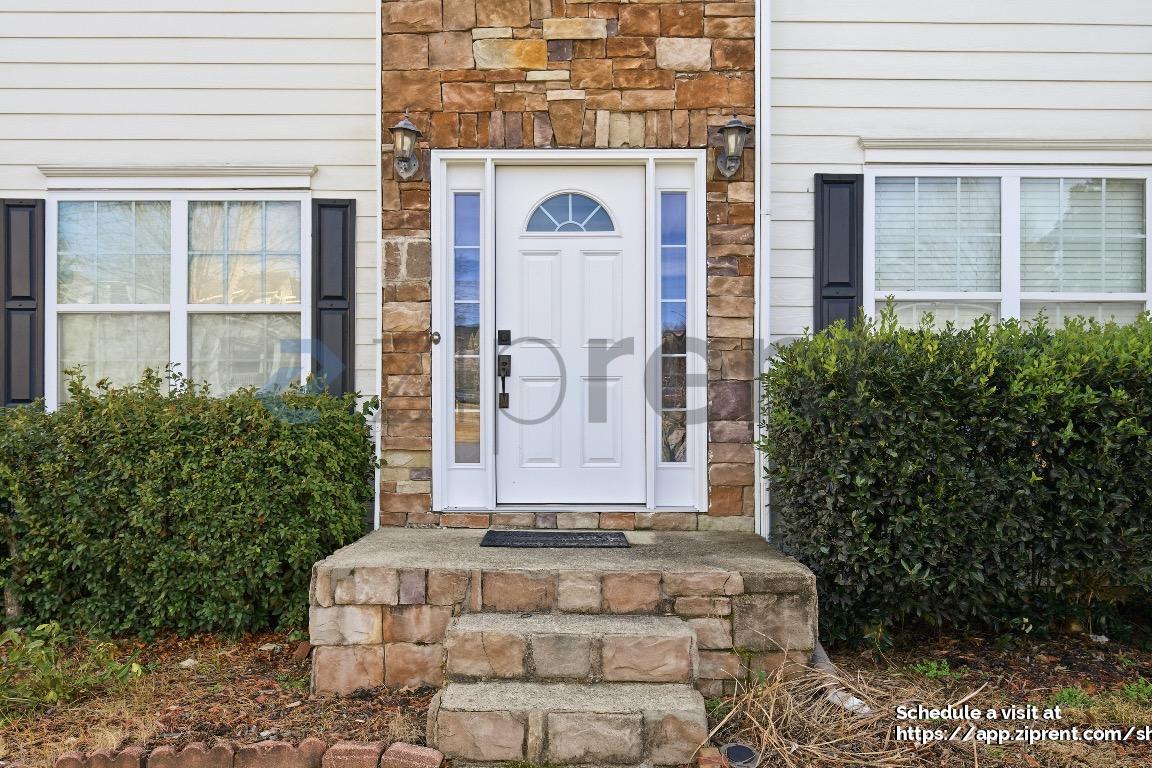 Building Photo - 1305 Rockbass Rd