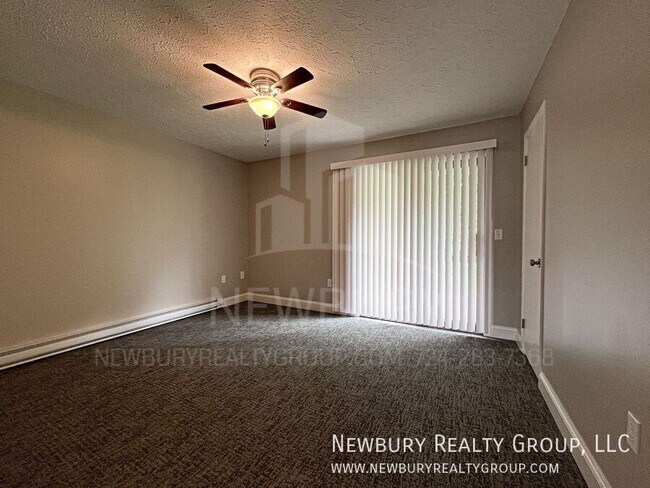 Building Photo - 18 Clearview Meadows