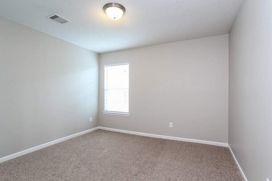 Building Photo - 7802 Sagemark Ridge Dr