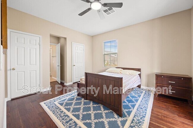 Building Photo - 28851 Springfield Pl
