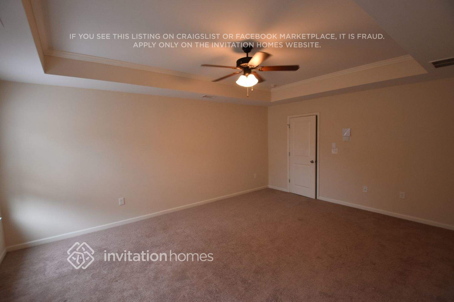 Building Photo - 2070 Stonebrook Dr