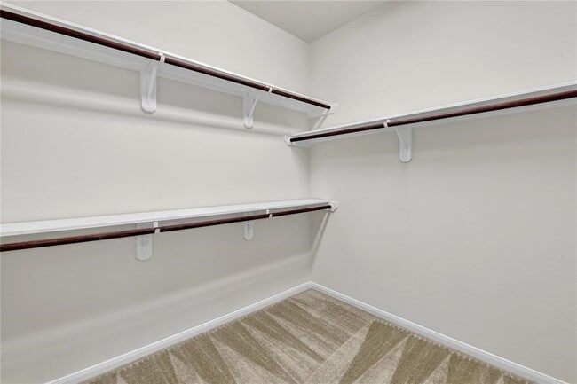 Building Photo - 1807 Brighton Brook Ln