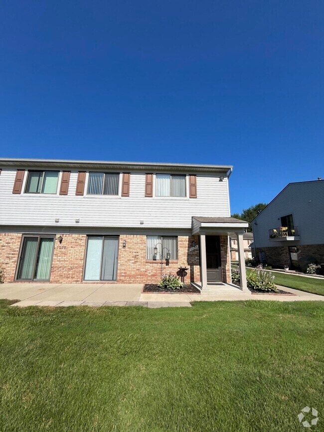Building Photo - 50105 N Jimmy Ct
