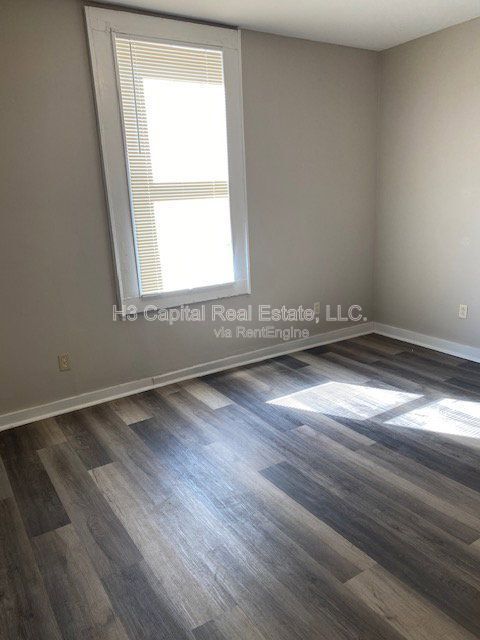 Building Photo - 2251 Delmar Ave