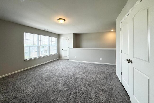 Building Photo - 224 Ivy Grn Pl