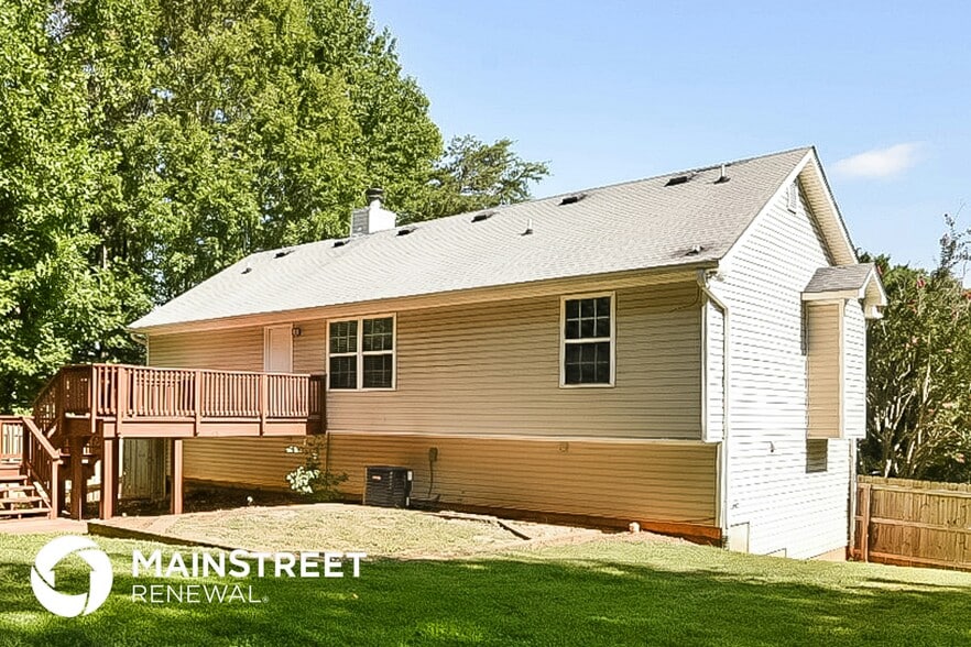 Building Photo - 14 Indian Hills Dr