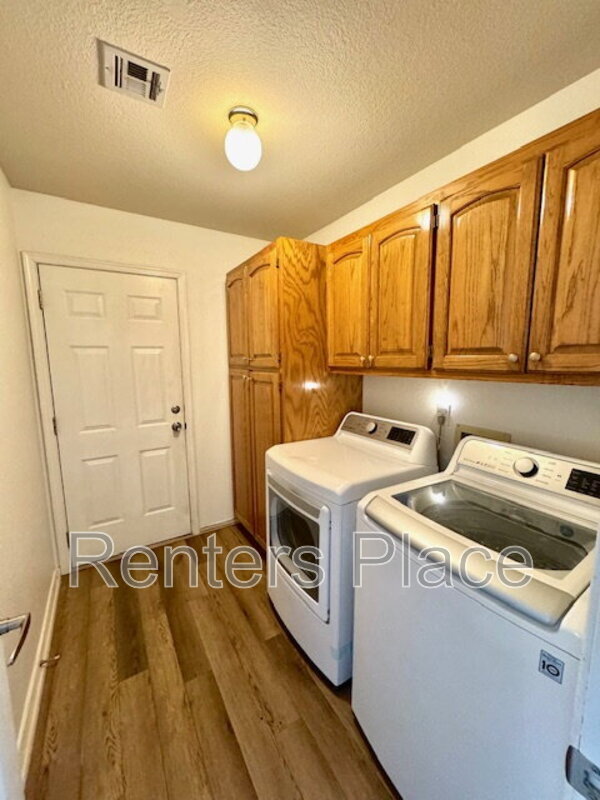 Building Photo - 3819 W Galveston Pl S