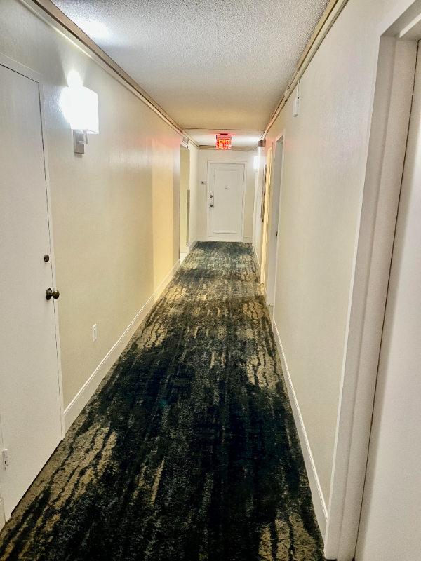 Building Photo - 18041 Biscayne Blvd