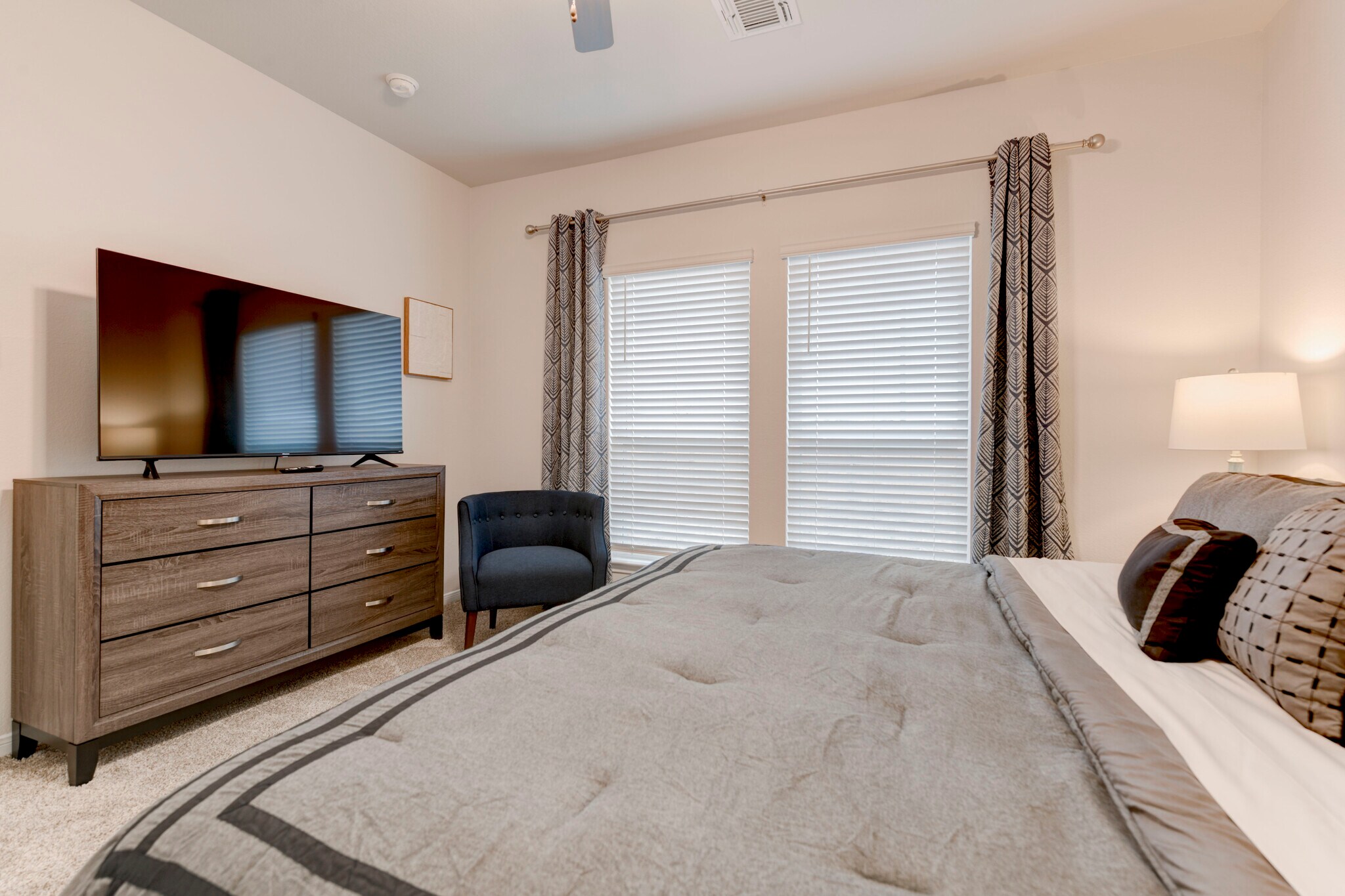 Building Photo - 3703 McCleland Crk Trl