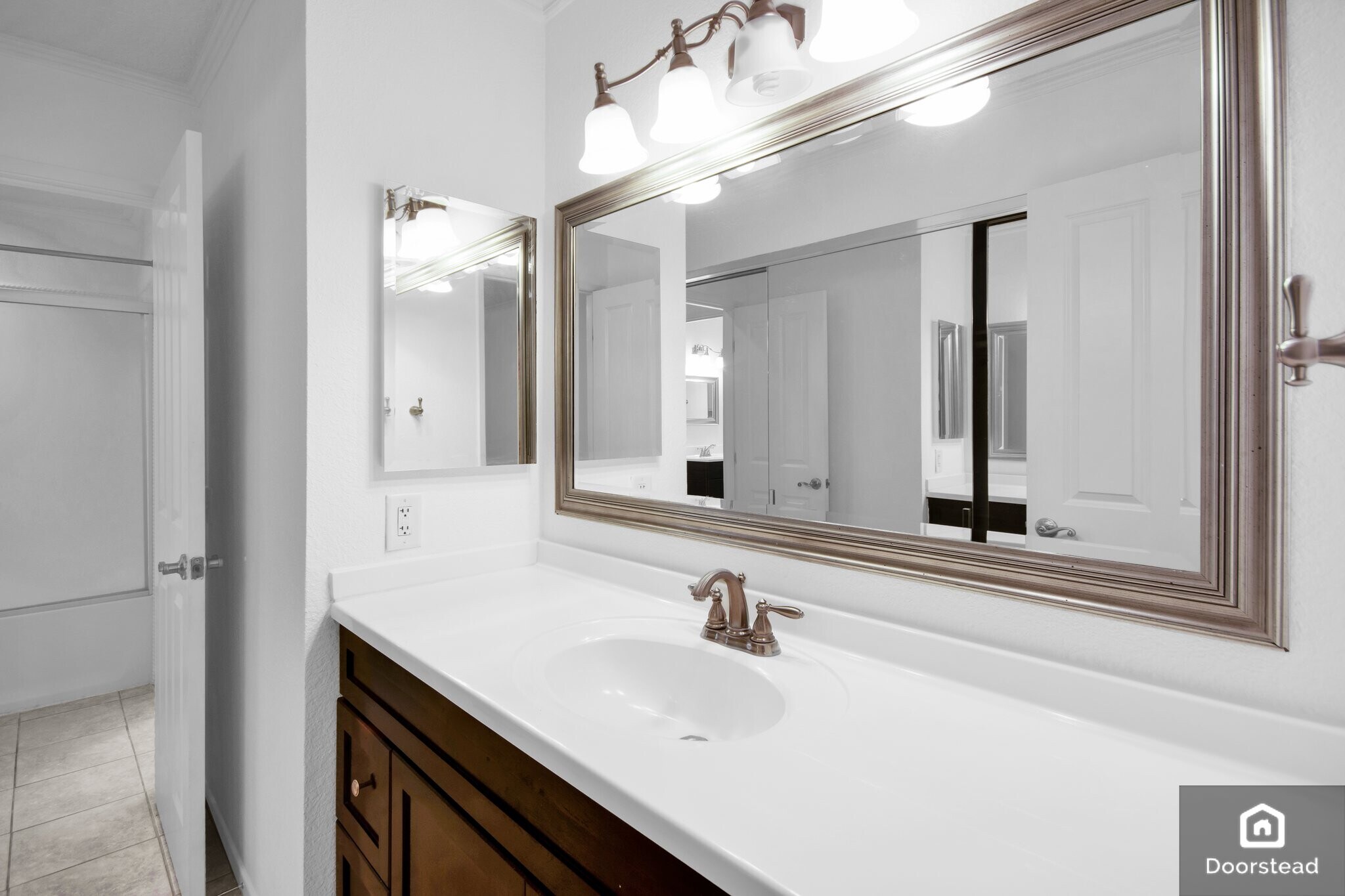 Building Photo - 25596 Mont Pointe