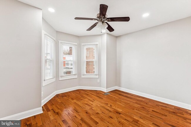 Building Photo - 5210 Rodman St