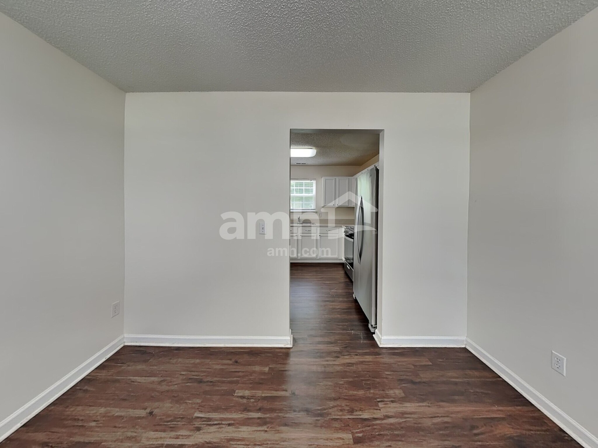 Building Photo - 4104 Hunters Trail Dr
