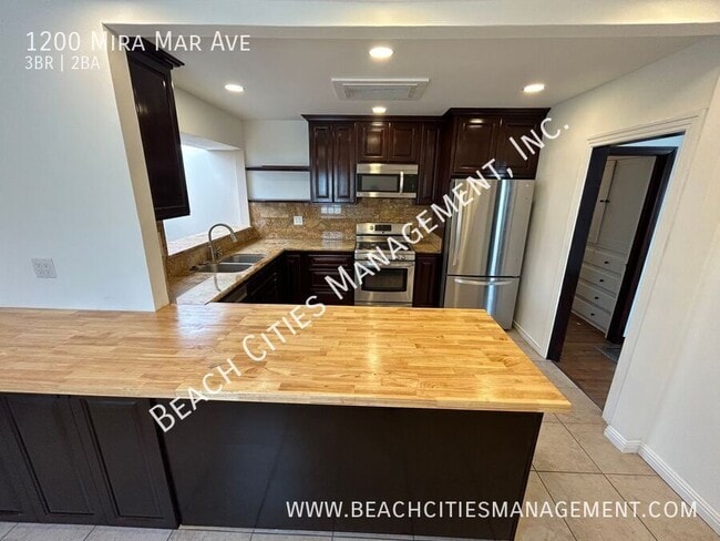 Building Photo - 1200 Mira Mar Ave