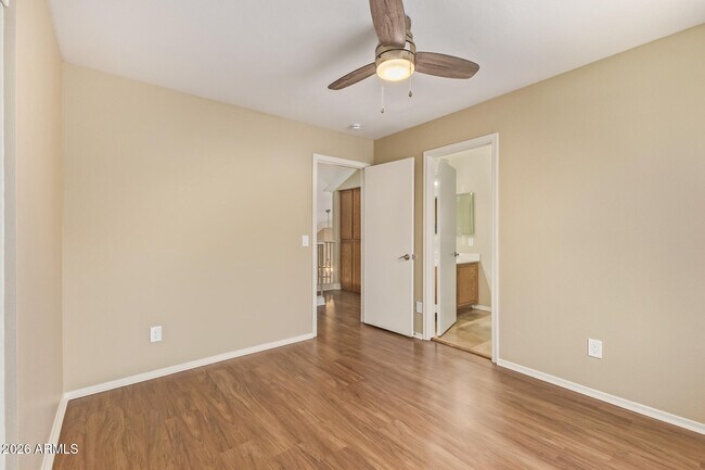 Building Photo - 7420 W Los Gatos Dr