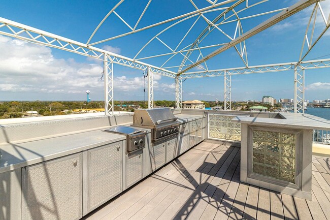 Building Photo - 508 Harbor Blvd