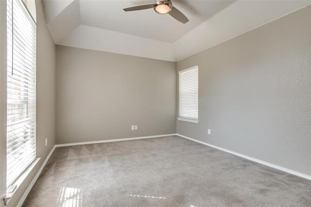 Building Photo - 1214 Sandhurst Ct