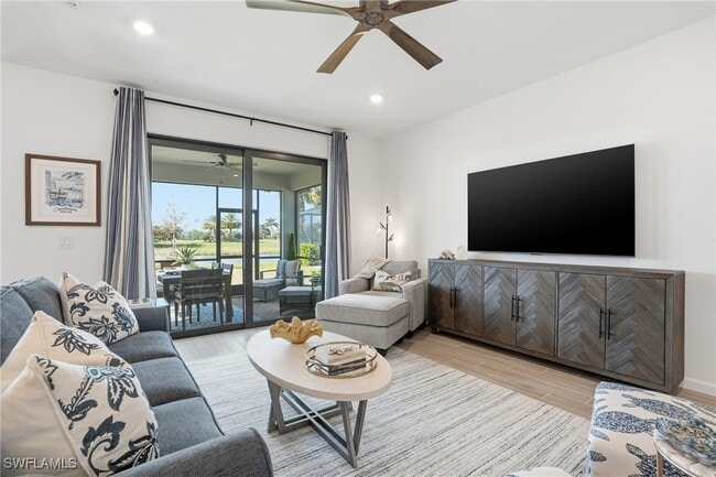 Building Photo - 1657 Serena Ave