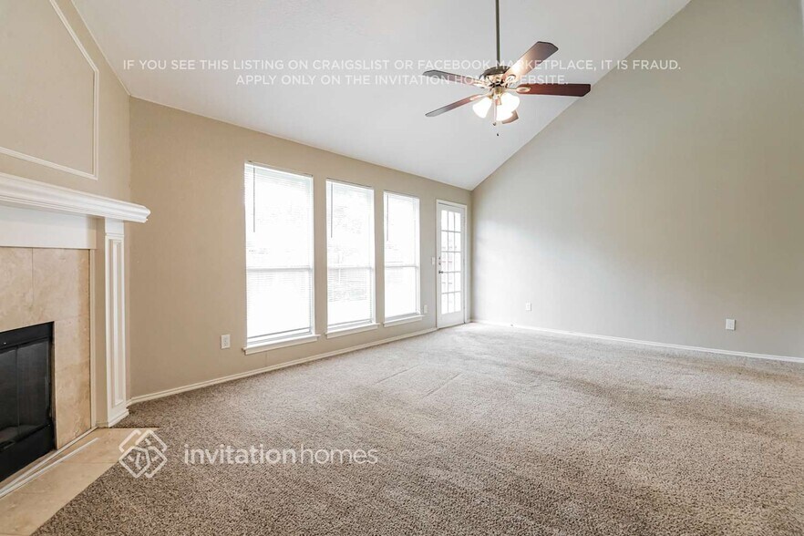 Building Photo - 7714 Straits Dr