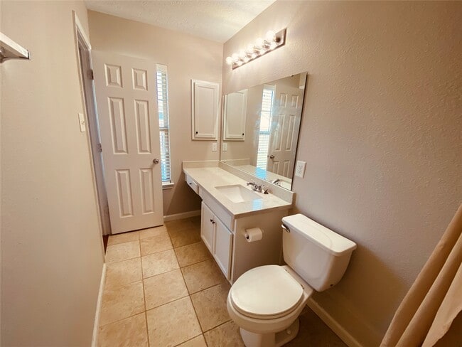 Building Photo - 29206 Legends Valley Dr