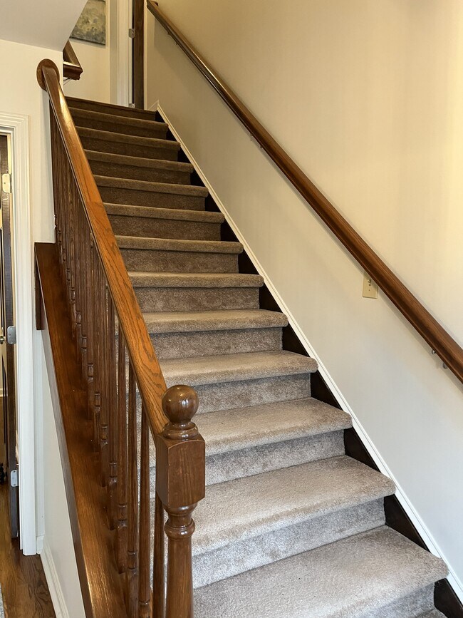 Building Photo - Sandy Springs Rental Home