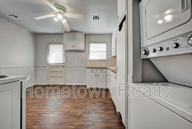 Building Photo - 432 Babb Dr