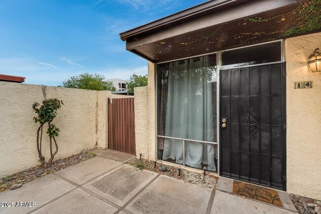 Building Photo - 4202 N 28th St