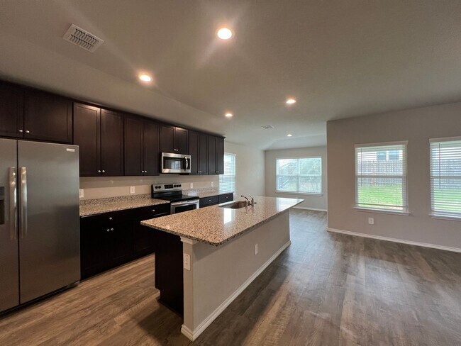 Building Photo - Beautiful 3x2 Rental Home in NBTX!