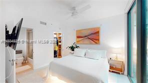 Building Photo - 6000 Collins Ave