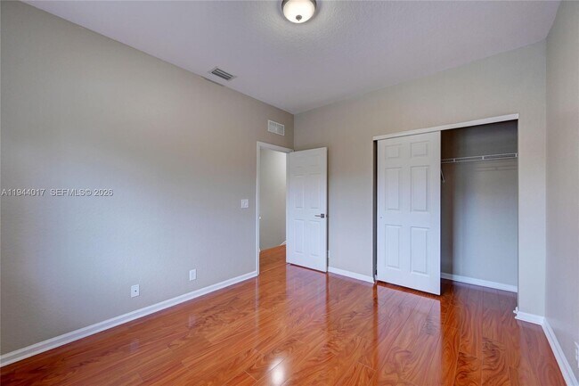 Building Photo - 3258 NW 32nd Terrace