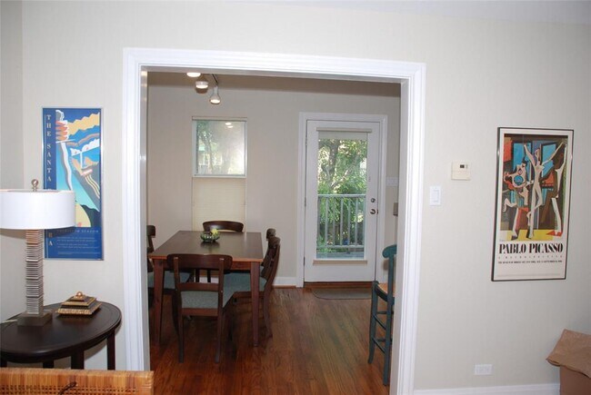 Building Photo - 1718 Haddon St