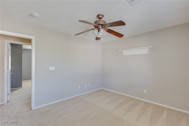 Building Photo - 1149 Sunny Acres Ave