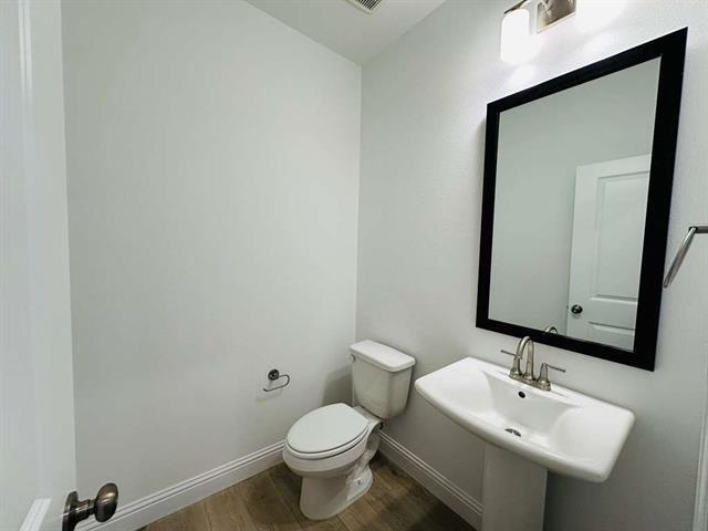Building Photo - 8875 Stablehand Mews