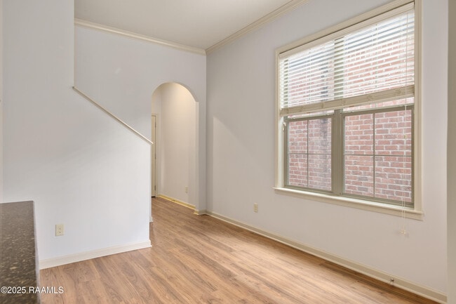 Building Photo - 329 Chimney Rock Blvd